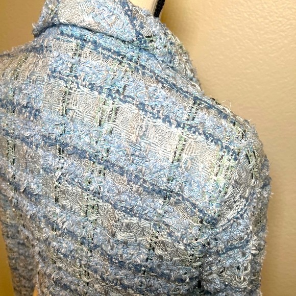 Chanel vibes light blue boucle cropped jacket with pearl buttons - Picture 11 of 15